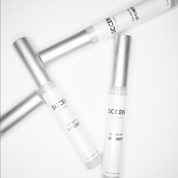 Lip plumper | for fuller lips - Picture 3 of 4